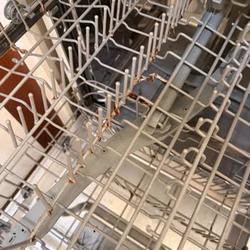 Teka Bulaşık Makinesi Sepetlerindeki Paslanma Ve Aşırı Değişim Ücreti