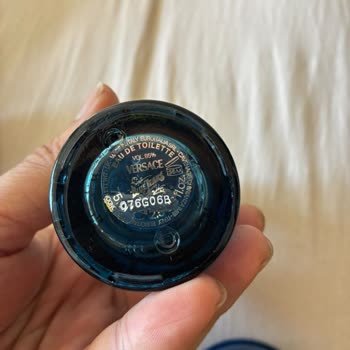 Watsons’ta Satın Alınan Versace Blue Jeans Parfümünün Sahte Olma Şüphesi Ve Ücret İadesi Talebi