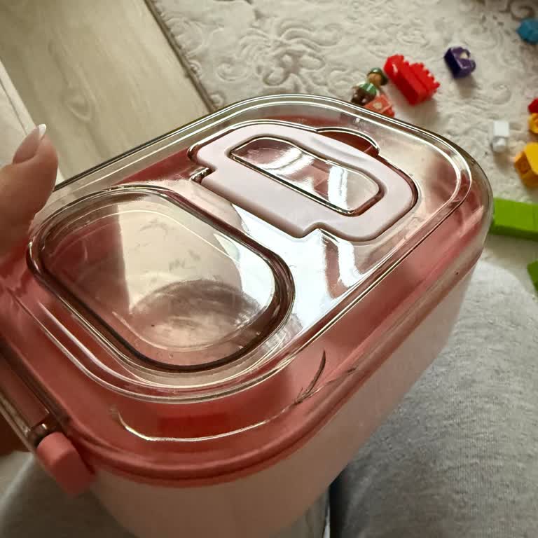 Vagon Life Plastik Beslenme Kabının Üçüncü Gün Çatlaması Ve Dayanıklılık Şikayeti