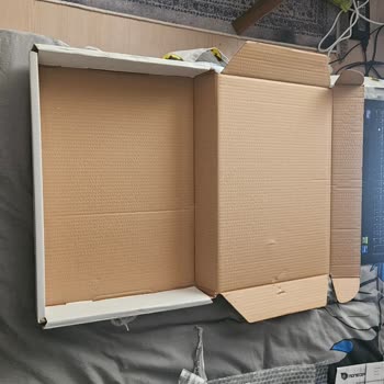 Monster LCD Panel Arızası Ve 8.990 TL Ek Ücret İsteğine Şikayet