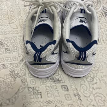 Kirli Gelen New Balance 530 Sol Ayakkabı İçin Acil Değişim Talebi