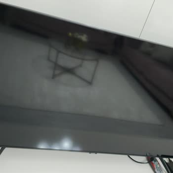 Samsung 50TU8000 Televizyonunda Sürekli Panel Arızası Ve İade Talebi