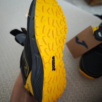 Joma’da Yanlış Numara Ve Taban Rengi