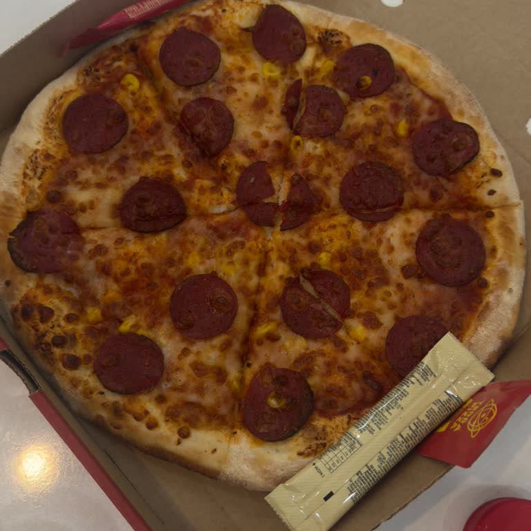 Terra Pizza Van Erciş Şubesinde Eksik Mısır Üstü Nedeniyle Ücret İadesi Talebi
