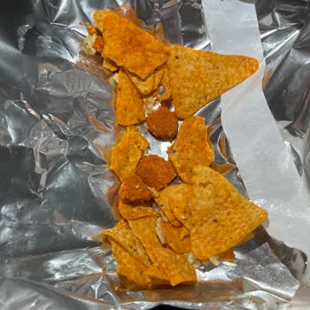 Doritos Nacho Cips Paketi İçinde Yabancı Parçalar Ve Sağlık Riski