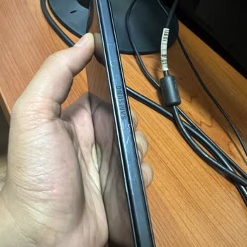Darbeli Ve Çizik Samsung Z Fold 7 İçin Tam İade Talebi