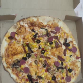 Mersin Erdemli Sbarro’da Kalitesiz Pizza Ve İade Talebi