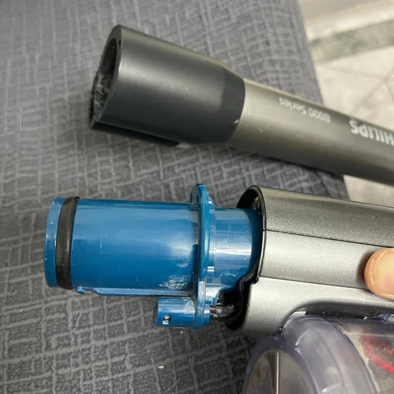 Hepsiburada'dan Alınan Philips Süpürge İçin Kırılan Boru Parçası Garantiden Değişim Talebi