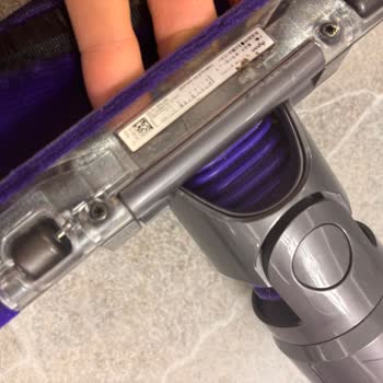 Garanti Süresi Devam Eden Dyson V15 Süpürge Başlıkları Kırıldı, Ücretsiz Değişim Talebi