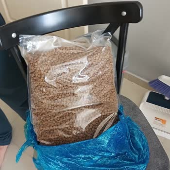 Patidepom'dan Gelen Kedi Maması Orijinal Olmadığı İçin İade Talebi