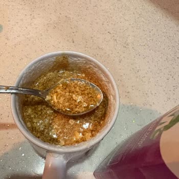 Migros’ta Son Kullanma Tarihi Geçmemiş Süt Bozulmuş Ve Sağlık Riski Oluşturuyor