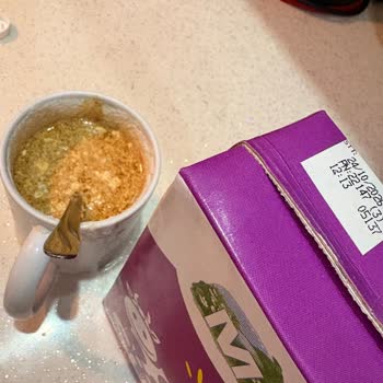Migros’ta Son Kullanma Tarihi Geçmemiş Süt Bozulmuş Ve Sağlık Riski Oluşturuyor