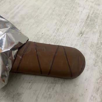 Migros’ta Satın Alınan Eti Browni Intense Ürünün Renk Bozulması Ve Sağlık Endişesi