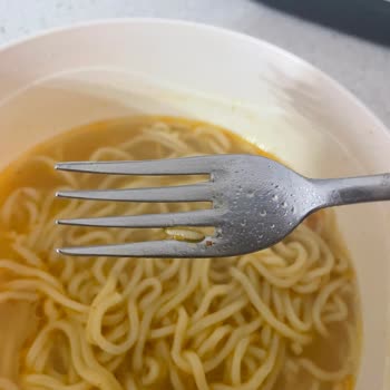 İndomie Hazır Noodle’da Kurt Bulunması Ve Müşteri Hizmetlerinden Cevapsızlık
