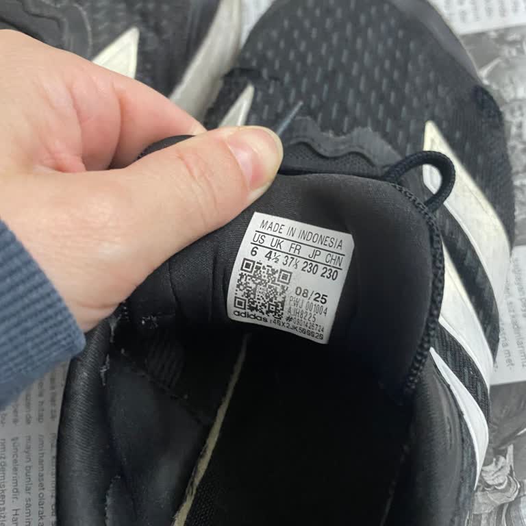 Adidas Duramo Sl 2.0 Model Ayakkabının Kısa Sürede Yırtılması Ve Mağazadan Cevap Almama
