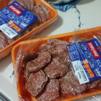 Köfteci Yusuf’dan Bozuk Ürün Ve Kötü Koku İçin Tam İade Talebi