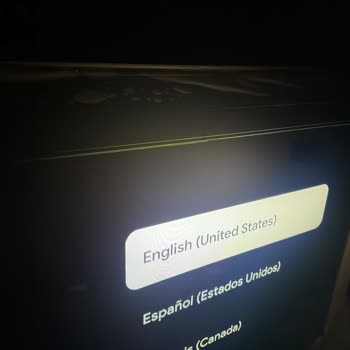 Kırık 98 İnç Televizyon Teslim Edildi Ücretsiz Taşıma Ve İade Talebi