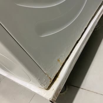 Bosch Çamaşır Makinesinde Hızlı Paslanma Ve Deterjan Kapağından Su Sızıntısı