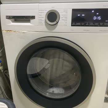 Bosch Çamaşır Makinesinde Hızlı Paslanma Ve Deterjan Kapağından Su Sızıntısı