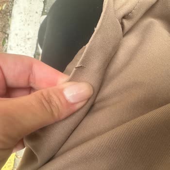 Değişim Sonrası Trençkotta Kesik Kusur Ve Stok Sorgulama Sorunu