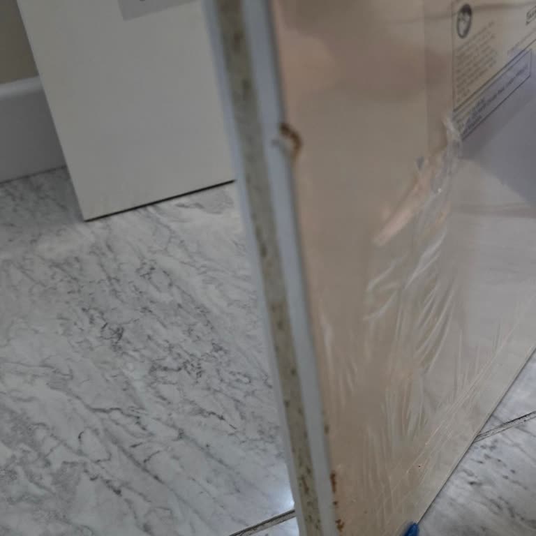 IKEA Bayrampaşa'da Hasarlı Pax Dolabı Parçalarının Değişimi İçin Uzun Süreli Gecikme Ve Çözüm Talebi