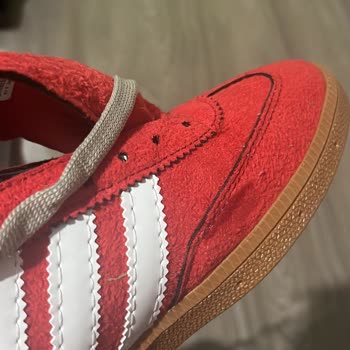 Shoedaybutik.com.tr’den Defolu Ayakkabıların İadesi Ve 3000 TL Tutarındaki Tam Geri Ödeme Talebi