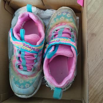 Kısa Sürede Deforme Olan Skechers Çocuk Ayakkabısı İçin İnceleme Talebi Açılamıyor