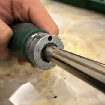 Bosch 46 Parça Tornavida Setinde Cırcır Mekanizması Kırıldı