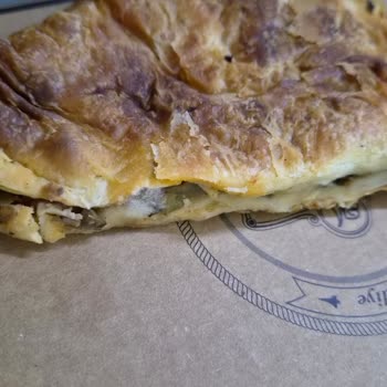 İnanç Fırın’dan Küflü Börek Seti Üzerine Cevapsız Şikayet Ve İade Talebi