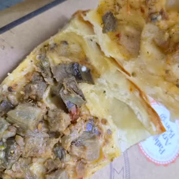 İnanç Fırın’dan Küflü Börek Seti Üzerine Cevapsız Şikayet Ve İade Talebi