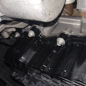 Opel Yetkili Servisinde Özensiz Bakım, Kirli Filtre Ve Geri Dönüşsüz İlgisizlik
