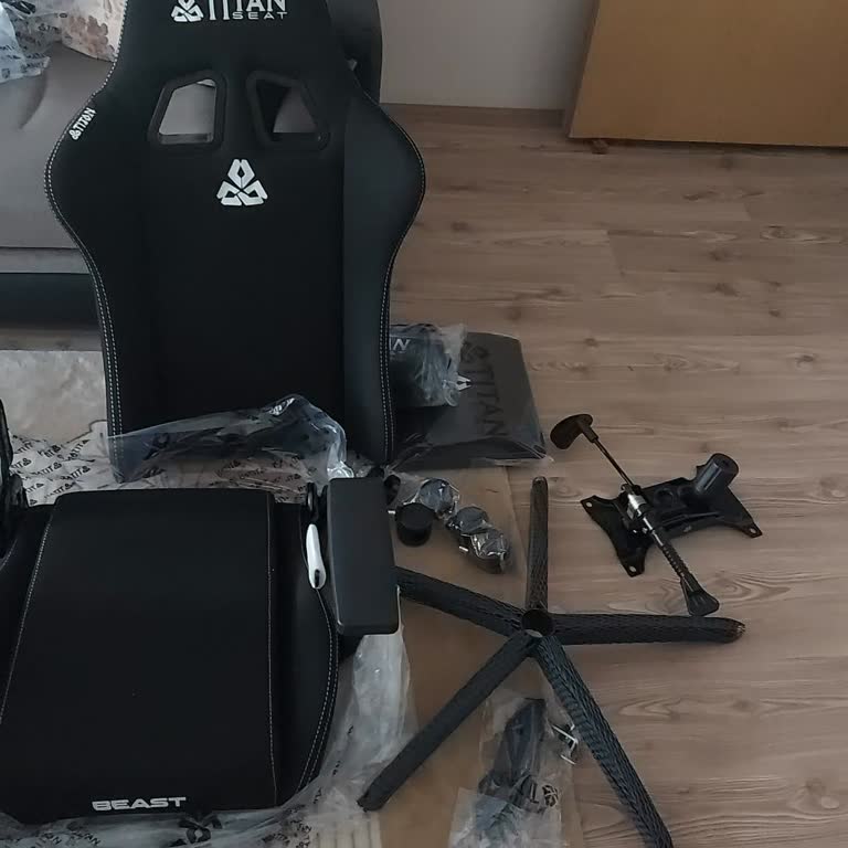 Titanseat Beast Koltuğunda Eksik Amortisör Parçaları Ve Yanıtsız Müşteri Desteği