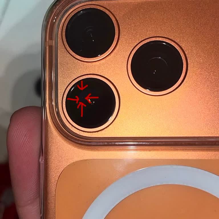İstanbul Teknosa Mağazasından Alınan İPhone 17 Pro’da Kamera Tozu Sorunu İçin İade Talebi