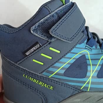 Lumberjack Çocuk Botu Su Geçirmez Değil, Yağmurda Ayaklar Sırılsıklam