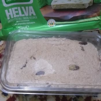 Tarım Kredi Antep Fıstıklı Helvasında Görsel Yanıltması
