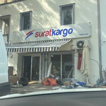 Adres Doğru Olmasına Rağmen Sürat Kargo Teslim Edilmedi Ve Şubede Hasarlı Bırakıldı