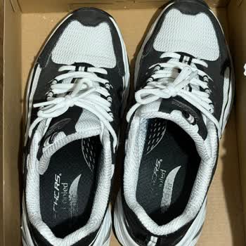 Skechers Ayakkabısının Kalitesiz Malzeme Nedeniyle Hızlı Yırtılması Ve Reddedilen Değişim Talebi