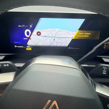 Renault Servisinde Arıza Tespiti Uzun Sürüyor Ve İkame Araç Sağlanmıyor
