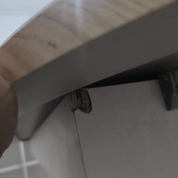 Titanic Möble Teslimat Gecikmesi, Eksik Ve Kırık Mobilyalar, Yanıltıcı Ürün Tanıtımı