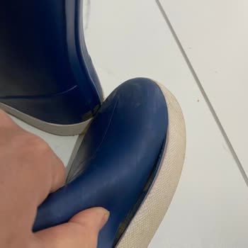 İgor Çocuk Botunda Üretim Hatası Ve Kısa Sürede Deforme Olma