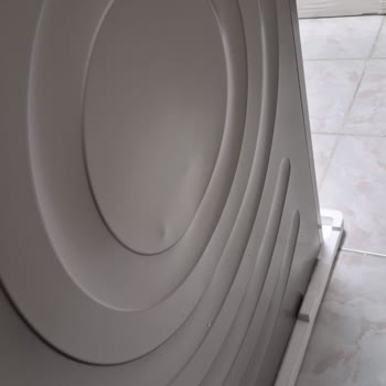 Metromall Şubesinde Çamaşır Makinesi Ve Kurutma Makinesinde Göçük Ve Ezik Değişim İade Talebi