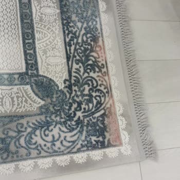 Çağrı Halı Yıkama - Ankara Çamaşır Suyu Lekesiyle Geri Gelen Halı İçin Tazminat Talebi