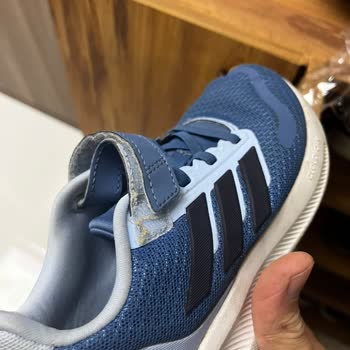 Adidas Çocuk Ayakkabısında Kısa Sürede Aşırı Yıpranma Ve Boyner’in Sorumluluk Reddi