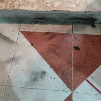 Aprilla Şarj Sırasında Patlayan Avuç İçi Taşlama Ürünü Güvenlik Endişesi