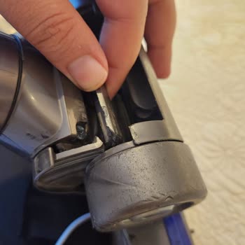 Dyson Cinetic Big Ball Başlık Kırılması Garanti Kapsamında Ücretsiz Değişim Reddi