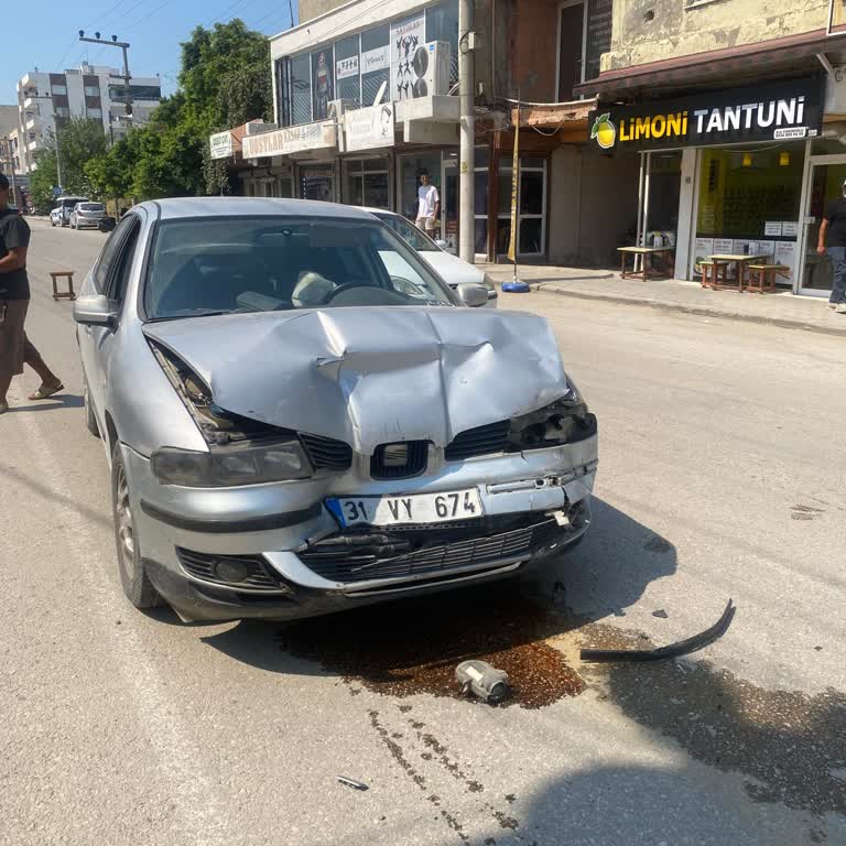 İlgisiz Eksper Ve Uzayan Araç Onarım Süreci