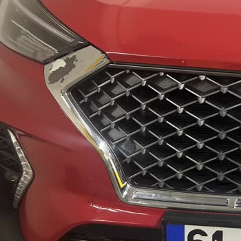 Hyundai Tucson Krom Parçası Soyulması Ve Ücretsiz Garanti Değişim Talebi