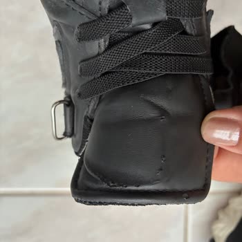 Hepsiburada'dan Aldığım Vicco Jessy Çocuk Outdoor Ayakkabı Kusurlu Ve Çözüm Bulunamıyor