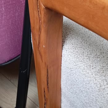 Vivense'den Alınan Koltuklarda Kumaş Değişimi Reddedildi, Tamir Teklifi Kabul Edilemez