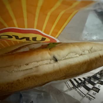 UNO Sandviç Ekmeğinde Bulunan Yabancı Cisim Hakkında Açıklama Talebi